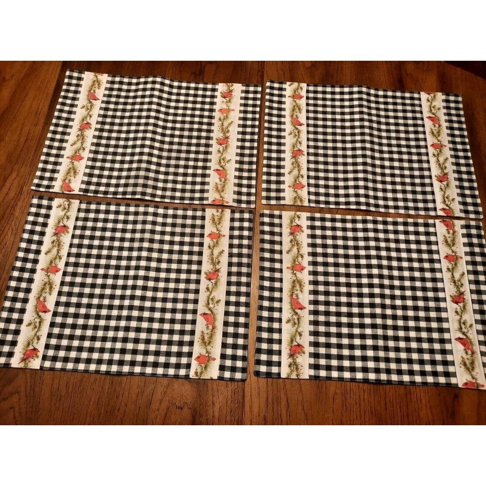 Country House Collection Cardinal n Pine NEW Black White Plaid Set of 4